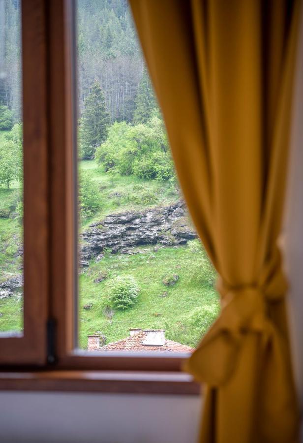 Guest House Rossy ترايغراد المظهر الخارجي الصورة